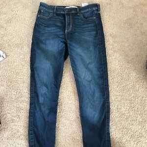 Hollister skinny jeans